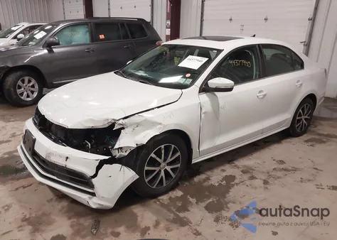 2017 Volkswagen Jetta 1.4T Se z USA, uszkodzony, nr VIN 3VWDB7AJ0HM398022